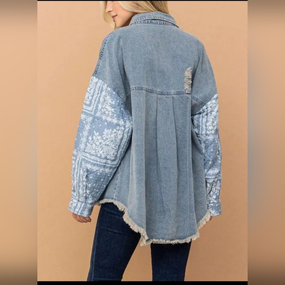 Stylish Blue Denim Jacket for Women - Picture 4 of 8